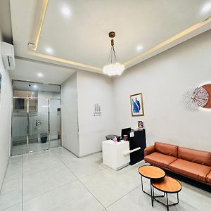 Ixoras Hotel Lemba